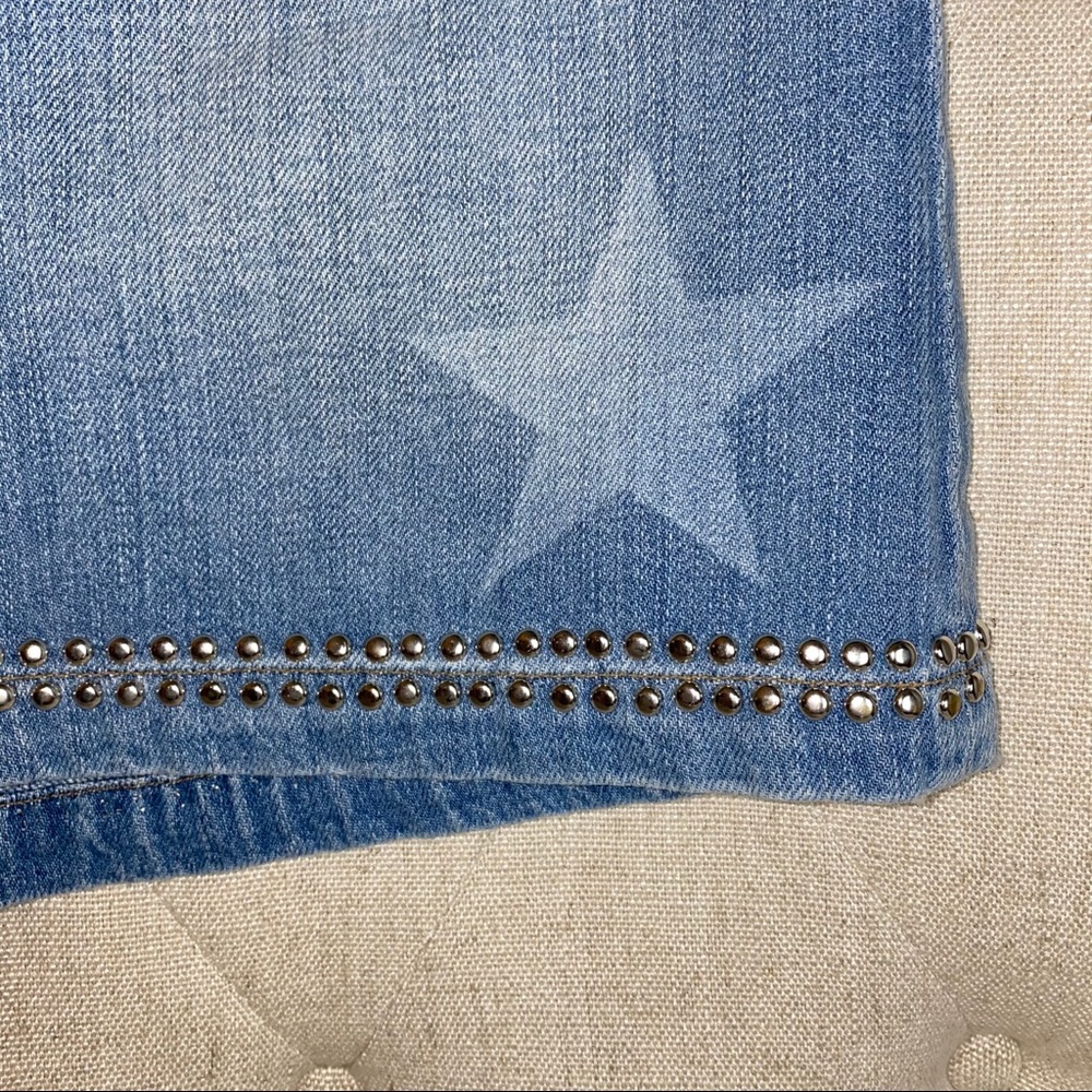 ☘️HP☘️Frame Denim Skirt with Stars - Picture 5 of 11